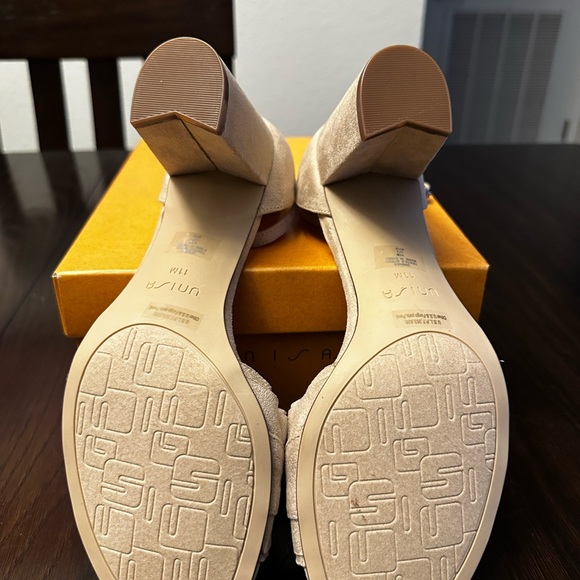 UNISA Sandals - Picture 4 of 5